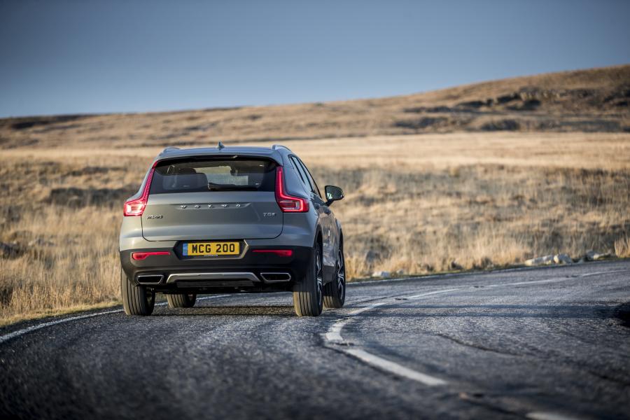  Volvo XC40 T5 Plug-in Hybrid Inscription 2002 года  (UK) (фото 20 из 40)